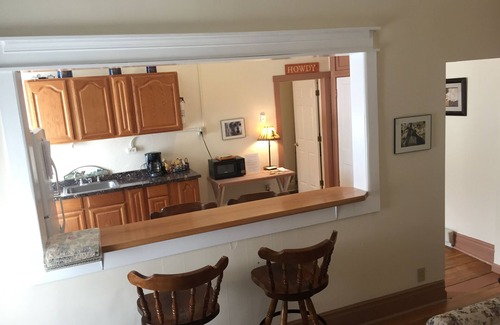 Buffalo Apartment | King One Bedroom, Converted 1894 Historic Hotel, Downtown Buffalo Wyoming