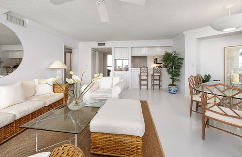 Saint Simons Island Condo | King & Prince 3 bedroom oceanfront with pool!