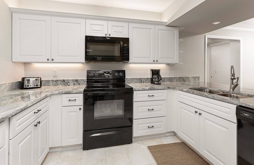 Saint Simons Island Condo | King & Prince South Ocean Villa 22