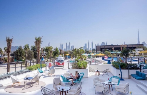 Jumeirah House | King Room At LA Mer Beach By Luxury Bookings