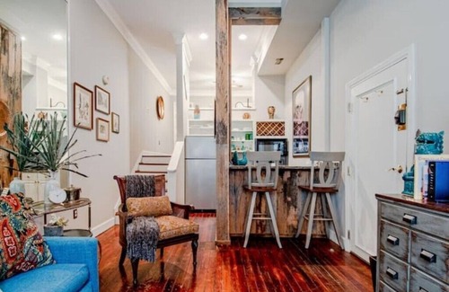 Harleston Village Condo | King Street condo with Free Parking-.9 mi to MUSCnn