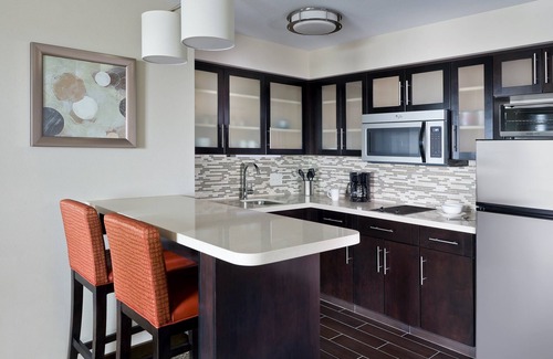 North Wales Apartment | King Studio | Pool & Whirlpool Access