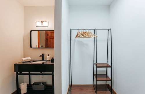 Afton Apartment | King Studio w/Desk & Large Bath | Pet-Friendly