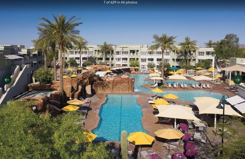 Desert Ridge Condo | King Suite at JW Marriott Resort. Short walk to The Lodging Conference 2025