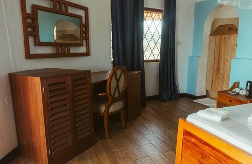 Pangani Resort | Kingfisher Beach Resort