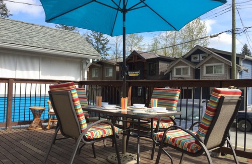 Cultus Lake Cabin | Kingfisher Cabin in Cultus Lake