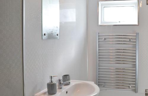 Pentrefelin House | Kingfisher