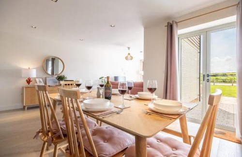 Titchwell House | Kingfishers Cove 4