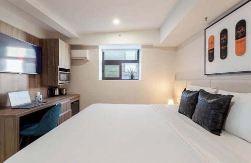 Gay Village House | Kinghaus – Core Montreal Escape