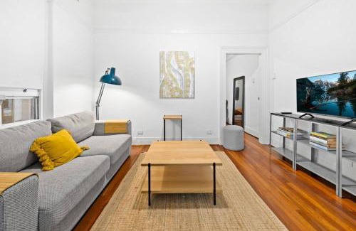 Kings Cross Apartment | Kings 2 Self- Catering