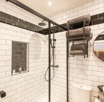 Paul Hotel | Kings Arms