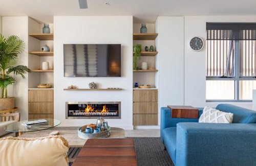Kings Beach Apartment | Kings Beach Oceanfront Oasis