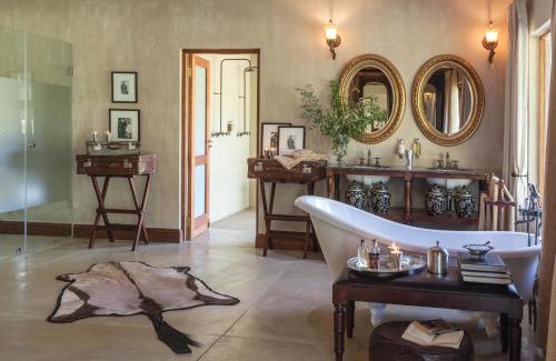 Kruger National Park Cabin | Kings Camp