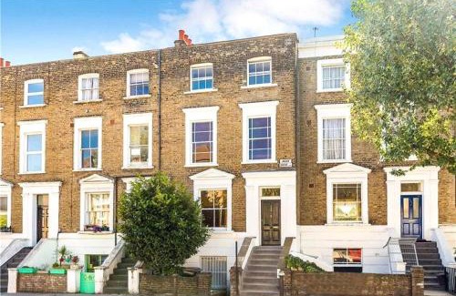 Cantelowes Apartment | Kings Cross Apartment