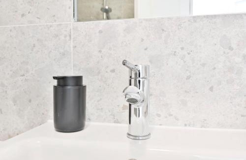 Cantelowes Apartment | Kings Cross Apartment
