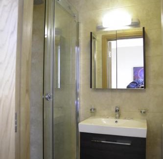 King's Cross Hotel | Kings Cross Inn Hotel