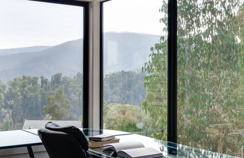 Marysville House | KINGS END - Modern, spacious house