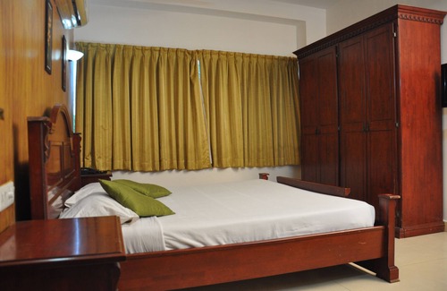Egmore Hotel | Kings Hotel Egmore