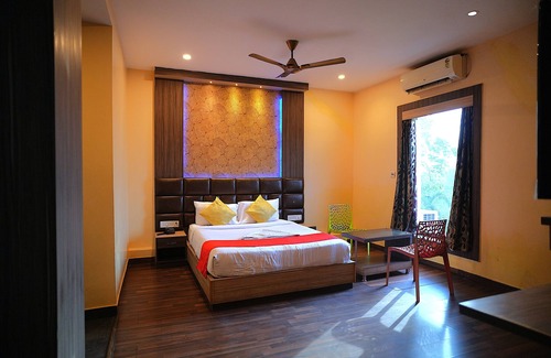 Dhanbad Hotel | Kings Resort