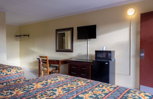 Lemoore Hotel | Kings Rest Motel