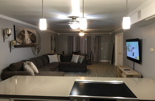 Lake Havasu City Apartment | Kings View Condo #403 ***NEW RATES***