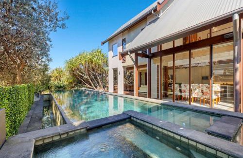 Kingscliff House | Kingscliff Balinese Beachfront Retreat