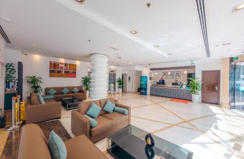 Al Zahiyah Hotel | Kingsgate Hotel by Millennium