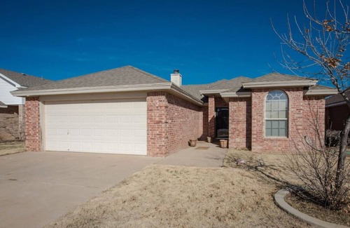 Lubbock House | Kingston House - 3BR/2BA - Pet Friendly