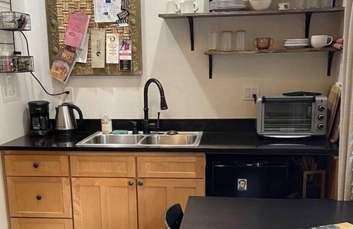 River West House | Kingston Kottage, Bend's popular Westside neighborhood