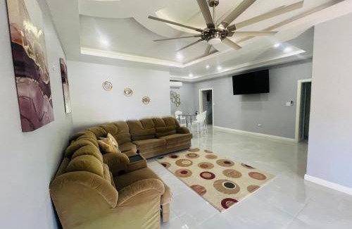 Saint Andrew House | Kingston Vacation Home Two Bedroom
