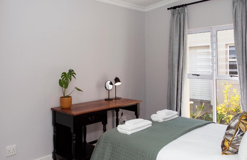 George House | Kingswood Gardens No. 4