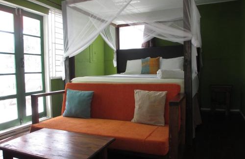 Jack's Hill Bed & Breakfast | Kingsworth Bed and Breakfast