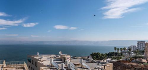 Tiberias House | Kinneret View Six Bedrooms