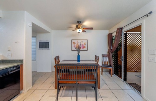 Tucson House | KINO/Sleeps 8/4 BR/2 BA/Garage/Fenced
