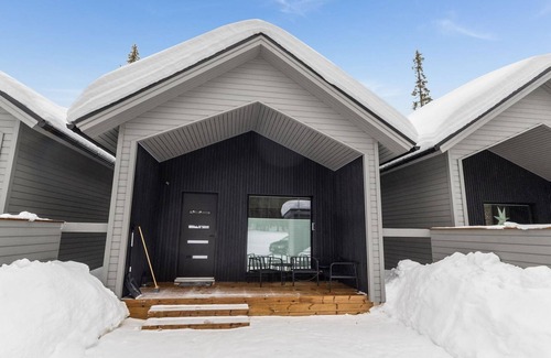 Syote House | Kinosmaja by Interhome