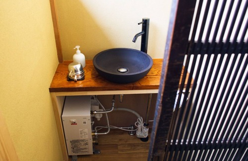 Fuji House | Kinoya Hostel