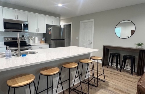 Saint Marys Allen County House | Kinsmoor Flats-Minutes from Downtown