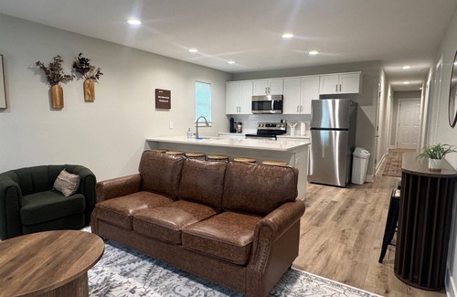 Saint Marys Allen County House | Kinsmoor Flats-Minutes from Downtown