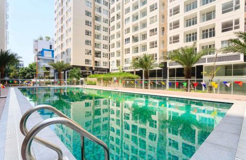 Tan Binh Apartment | KIRAKUAN Precious COCOON , Pool/Gym