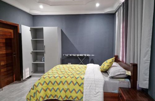 Kwabenyan Apartment | Kirpal Villa