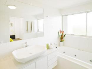 Coolangatta Apartment | Kirra Surf Apartments