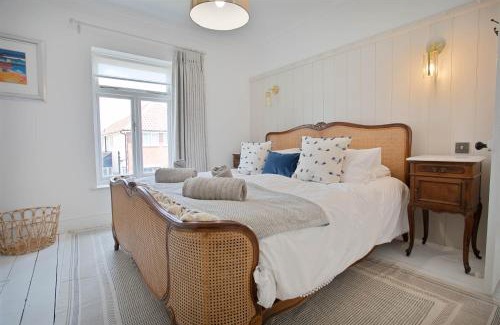 Sheringham House | Kirrin Cottage- Sheringham -Crabpot Cottages