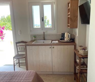 Psathi Apartment | Kisari Kimolos Chorio Double Room