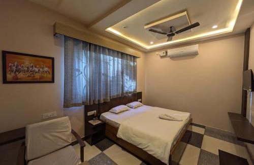 Ramnagar Hotel | Kishori Vatika
