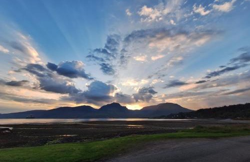 Strathcarron Bed & Breakfast | Kishorn Seaside House - Rooms