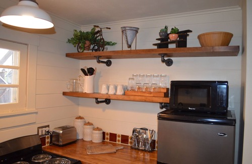 Old North End Cottage | Kismet Cottage in Old North End