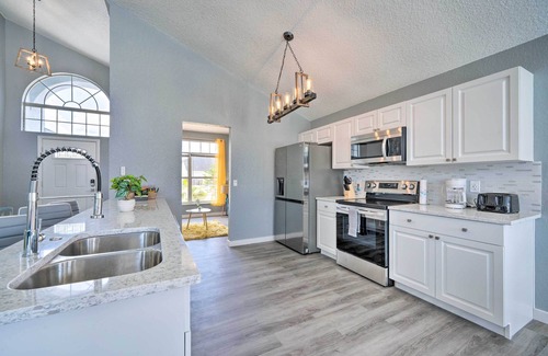 Lindfields House | Kissimmee Retreat w/Pool ~ 8 Mi to Old Town!