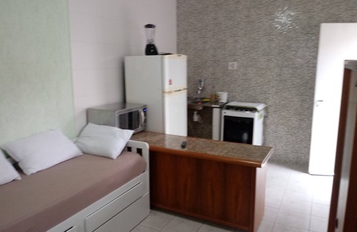 Vila Clementino Apartment | Kit Net (2) Private Newly refurbished. with garage for small or medium-sized car.