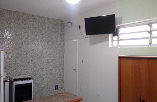 Vila Clementino Apartment | Kit Net (2) Private Newly refurbished. with garage for small or medium-sized car.