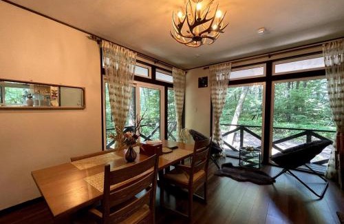 Tsumagoi House | Kitakaruizawa V's Villa -北軽井沢 ヴィーズ ヴィラ-